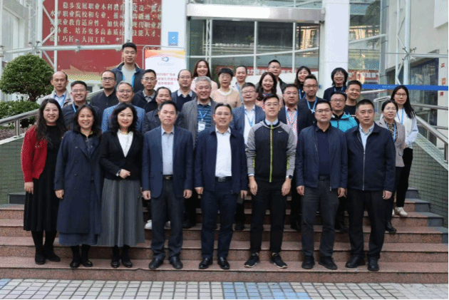 德技融新•粤匠领航  ——2025 年广东省中高职名师工作室主持人境外研修班圆满收官